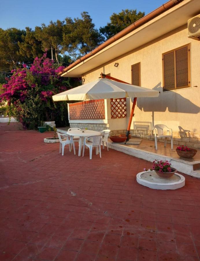 Villa Ada Leporano Exterior foto