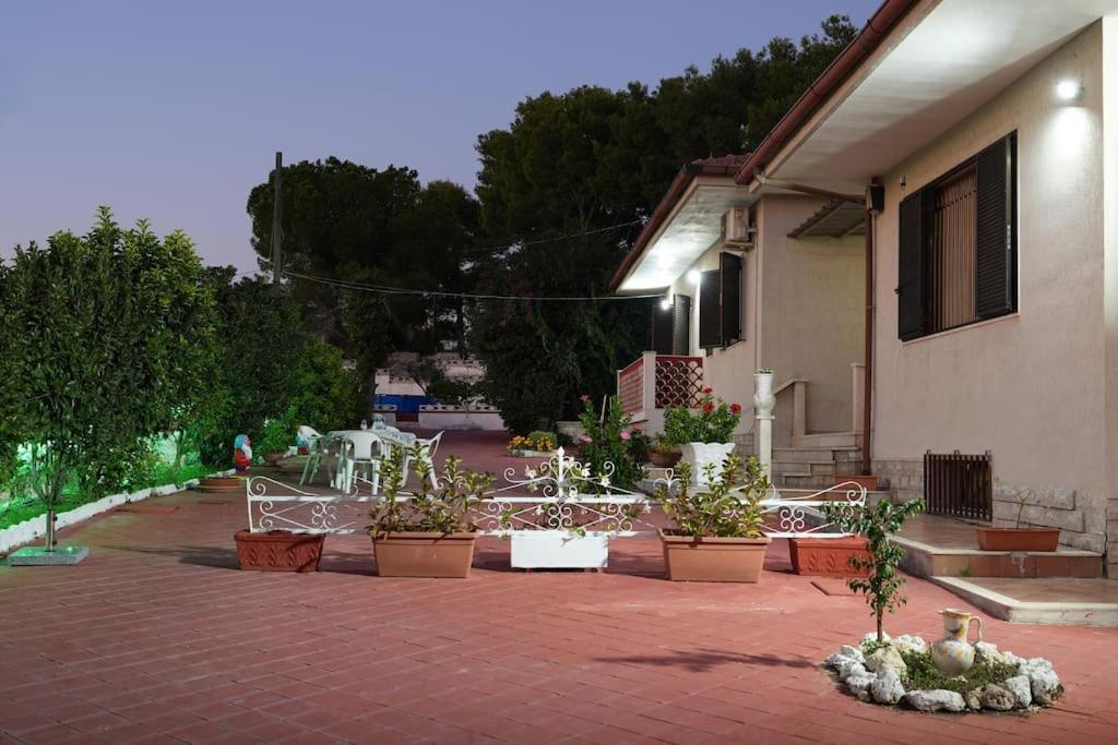 Villa Ada Leporano Exterior foto