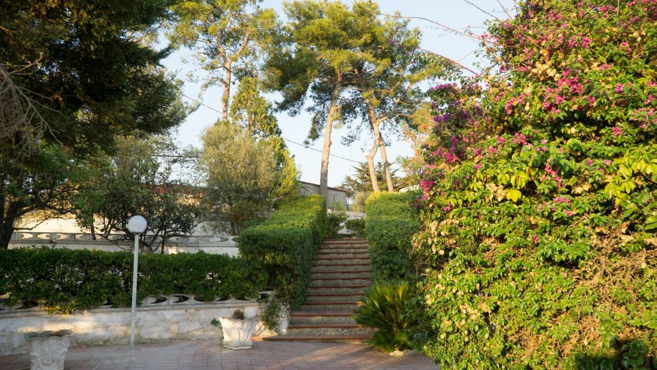 Villa Ada Leporano Exterior foto